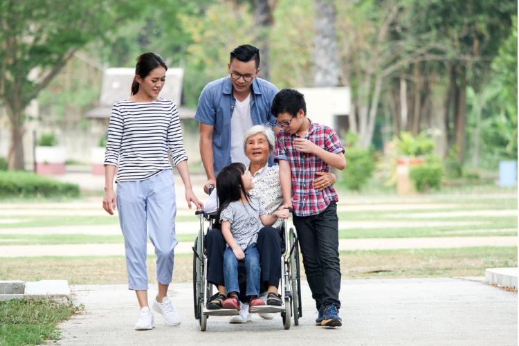 Cannabis for Alzheimers family
